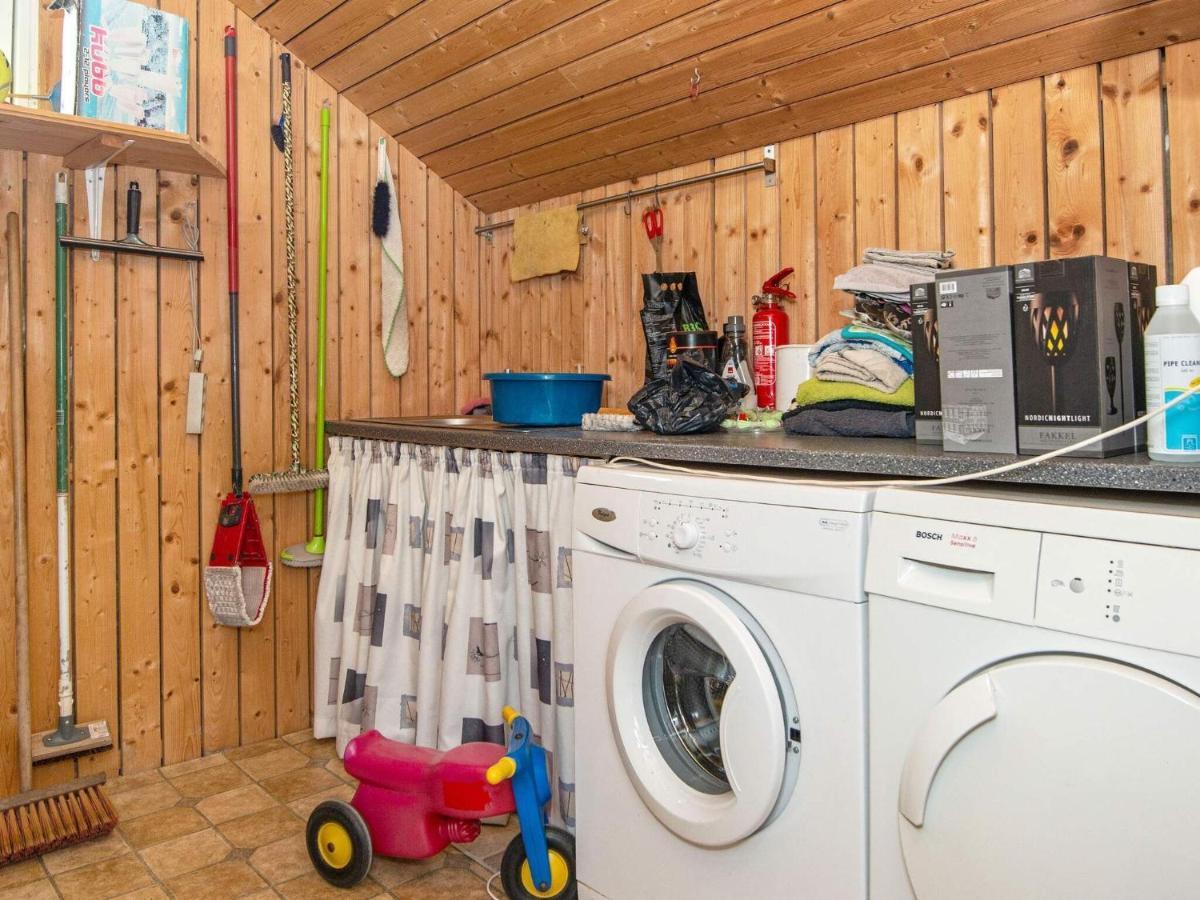 8 Person Holiday Home In Hovborg Exteriér fotografie